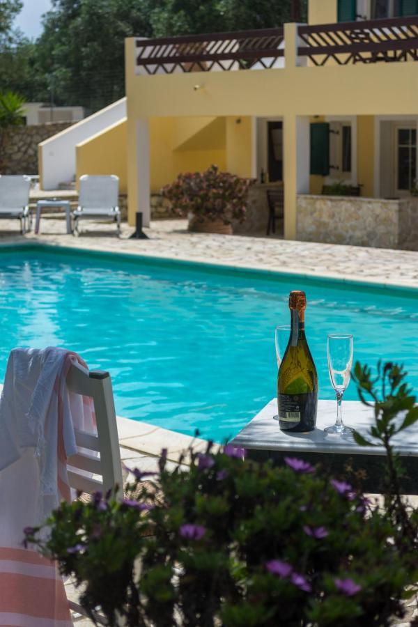 Villa Elaia Suites & Apartments No.3 Gáiosz Kültér fotó
